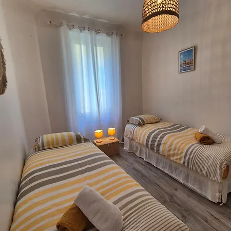 Carolina, T3 Centre Historique De *